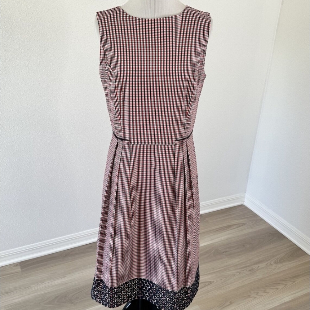 Brooks Brothers Red Plaid Dress 2 Petite Eyelet Navy Trim At Bottom Zipper Back